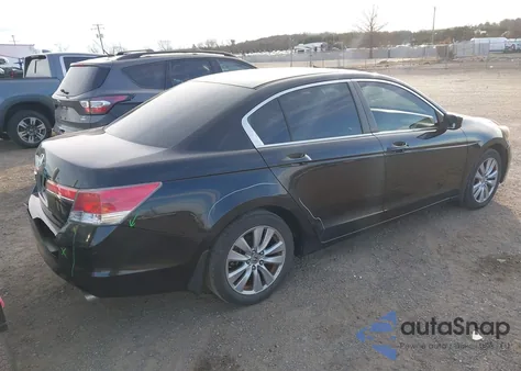2011 Honda Accord 2.4 Ex z USA, uszkodzony, nr VIN 1HGCP2F74BA068017